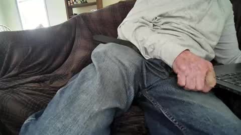 Snapshot of rico_y_suave_4u chatting on April 2026 08:20:02 PM Easy if yun are good see my pics online show from April 2026 08:20:02 PM