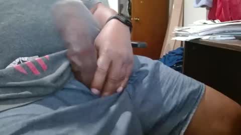 Snapshot of ridickulous1 chatting on December 2024 04:47:02 PM ridickulous1 online show from December 2024 04:47:02 PM