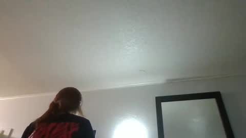 Snapshot of ridinghoodred chatting on April 2026 02:45:02 PM ridinghoodred online show from April 2026 02:45:02 PM