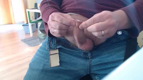 Snapshot of riemen78 chatting on February 2025 08:33:02 AM riemen78 online show from February 2025 08:33:02 AM