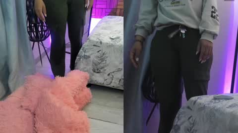 Snapshot of rihannadeep chatting on January 2025 10:09:02 AM Sara online show from January 2025 10:09:02 AM