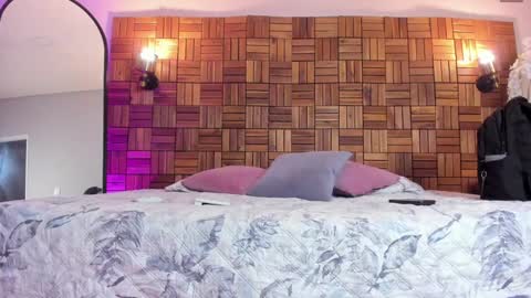 Snapshot of rihannadeep chatting on January 2025 10:05:02 AM Sara online show from January 2025 10:05:02 AM