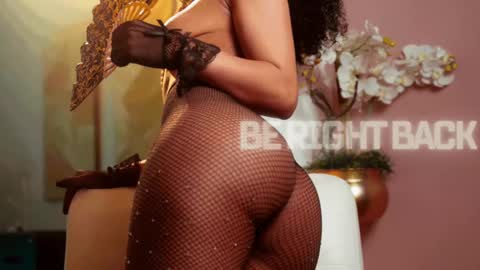 Snapshot of rihannadeep chatting on February 2025 01:09:02 PM Sara online show from February 2025 01:09:02 PM