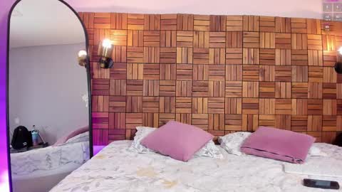 Snapshot of rihannadeep chatting on February 2025 10:11:02 AM Sara online show from February 2025 10:11:02 AM