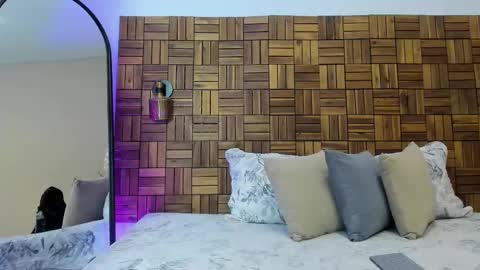 Snapshot of rihannadeep chatting on October 2025 10:16:02 AM Sara online show from October 2025 10:16:02 AM