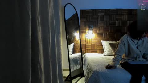 Snapshot of rihannadeep chatting on November 2025 10:12:02 AM Sara online show from November 2025 10:12:02 AM