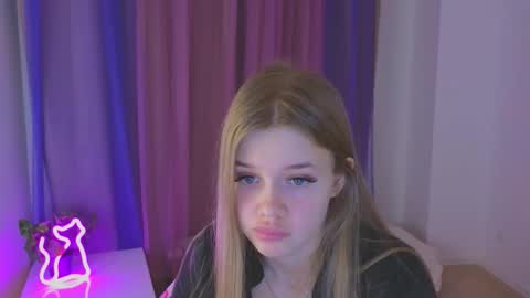 Rina online show from October 2025 09:50:01 PM