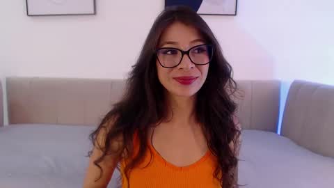 Riley online show from February 2025 08:11:02 PM