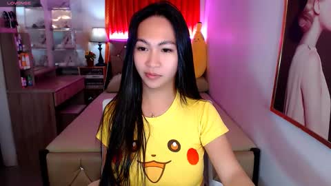 Snapshot of rileymillerx chatting on January 2025 05:20:02 PM Riley online show from January 2025 05:20:02 PM