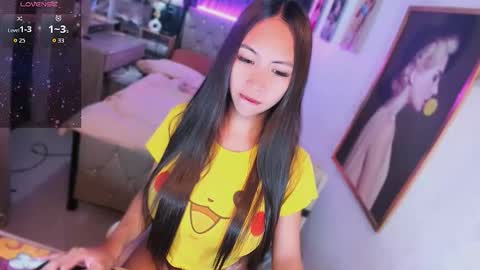 Snapshot of rileymillerx chatting on November 2025 10:14:02 AM Riley online show from November 2025 10:14:02 AM