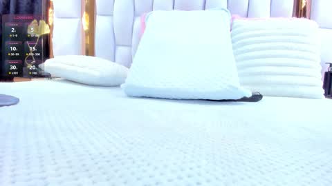 Riley online show from November 2025 11:31:02 AM