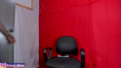 Snapshot of rimay_moss2017 chatting on December 2024 04:36:02 AM Master Rimay Moss online show from December 2024 04:36:02 AM