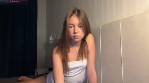 Snapshot of rin_the_mermaid chatting on October 2025 08:50:02 PM RIn online show from October 2025 08:50:02 PM