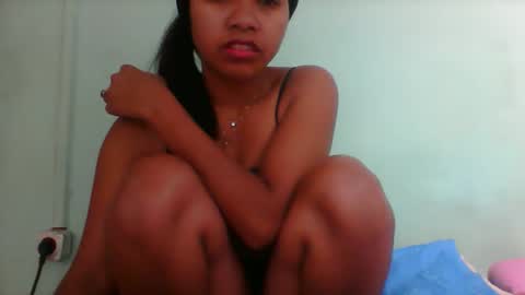 Snapshot of rinah856024 chatting on November 2025 04:33:02 AM rinah856024 online show from November 2025 04:33:02 AM