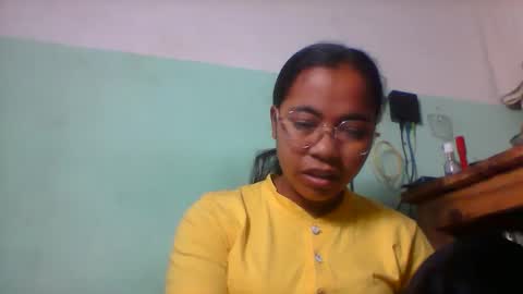 rinah856024 online show from April 2026 06:05:02 AM