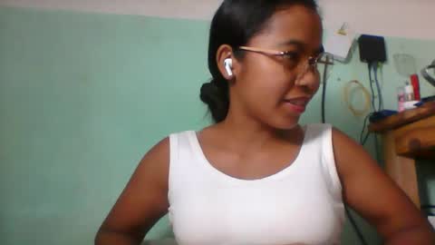 Snapshot of rinah856024 chatting on May 2026 02:45:01 PM rinah856024 online show from May 2026 02:45:01 PM