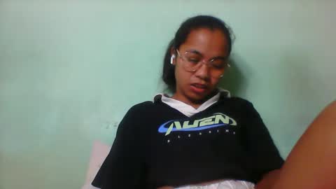 Snapshot of rinah856024 chatting on May 2026 06:35:02 PM rinah856024 online show from May 2026 06:35:02 PM