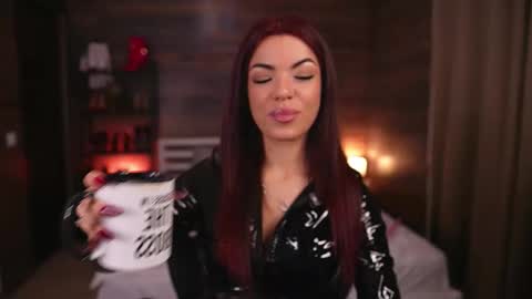 Snapshot of rinathequeen chatting on February 2026 06:45:02 AM rinathequeen online show from February 2026 06:45:02 AM