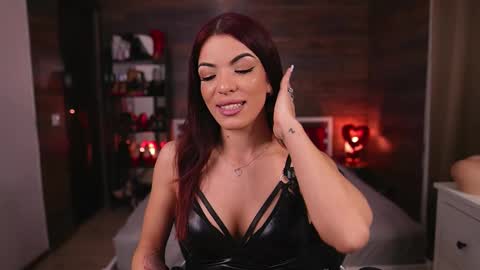 Snapshot of rinathequeen chatting on February 2026 08:02:02 AM rinathequeen online show from February 2026 08:02:02 AM