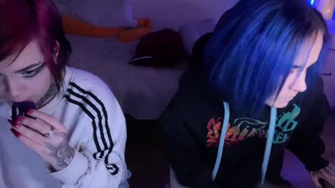   DianaBrite            fansl y online show from December 2024 07:14:02 PM