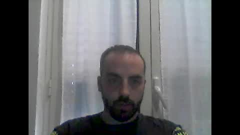 Snapshot of riri2121 chatting on September 2025 06:24:01 AM riri2121 online show from September 2025 06:24:01 AM