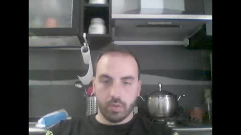 Snapshot of riri2121 chatting on April 2026 09:21:02 AM riri2121 online show from April 2026 09:21:02 AM