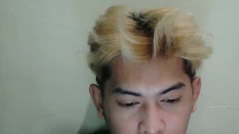 Snapshot of ririhoee chatting on March 2026 03:10:02 AM ririhoee online show from March 2026 03:10:02 AM