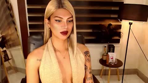 riri online show from October 2025 06:21:01 AM