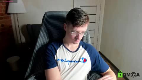 Snapshot of rishu_ chatting on November 2025 01:26:02 PM VAnitas online show from November 2025 01:26:02 PM