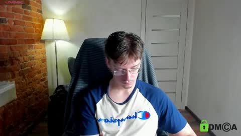 Snapshot of rishu_ chatting on December 2025 12:43:01 PM VAnitas online show from December 2025 12:43:01 PM