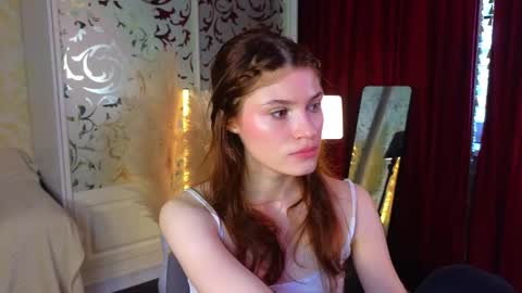 Snapshot of risky_dream chatting on October 2025 12:03:02 PM Alice online show from October 2025 12:03:02 PM