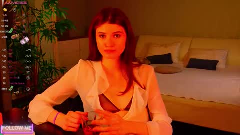 Snapshot of risky_dream chatting on October 2025 01:10:01 PM Alice online show from October 2025 01:10:01 PM