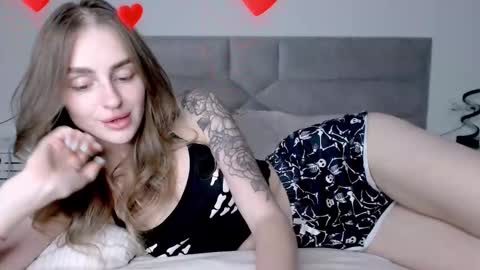 Snapshot of rita_orra chatting on September 2025 05:14:01 PM Rita online show from September 2025 05:14:01 PM