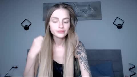 Snapshot of rita_orra chatting on November 2025 01:10:01 PM Rita online show from November 2025 01:10:01 PM