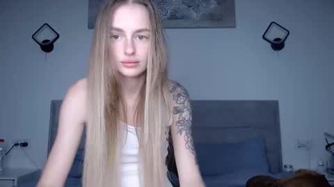 Snapshot of rita_orra chatting on November 2025 04:01:02 PM Rita online show from November 2025 04:01:02 PM