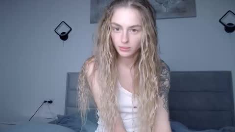 Snapshot of rita_orra chatting on December 2025 08:58:02 PM Rita online show from December 2025 08:58:02 PM