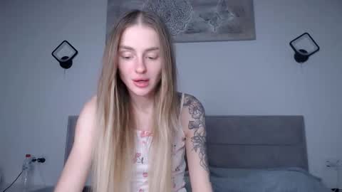 Snapshot of rita_orra chatting on December 2025 06:34:01 PM Rita online show from December 2025 06:34:01 PM