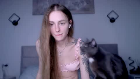 Snapshot of rita_orra chatting on April 2026 02:01:02 PM Rita online show from April 2026 02:01:02 PM