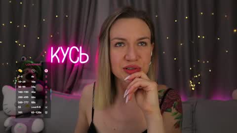 Rita online show from April 2026 08:53:02 PM