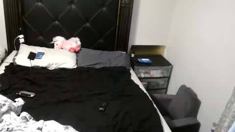 Snapshot of riversaint chatting on September 2025 11:54:01 AM River Saint online show from September 2025 11:54:01 AM