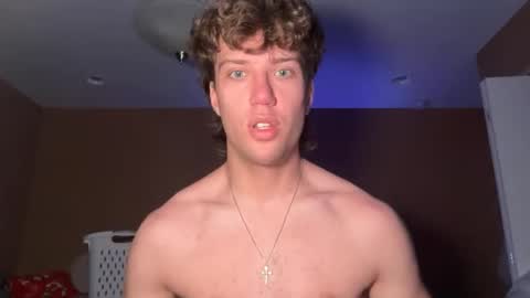 Snapshot of rjbrown03 chatting on April 2026 12:32:01 AM rjbrown03 online show from April 2026 12:32:01 AM