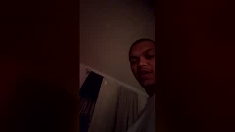 Snapshot of rmtxoxo427 chatting on April 2026 07:46:01 AM rmtxoxo427 online show from April 2026 07:46:01 AM