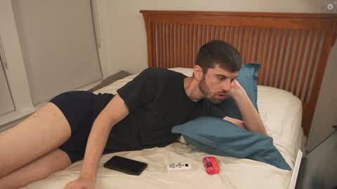 Ryan aka KeylimeRy online show from June 2026 05:43:02 AM