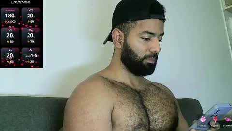 SebasRoa online show from January 2025 07:01:02 PM