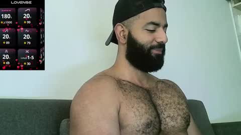 SebasRoa online show from March 2025 02:23:02 PM