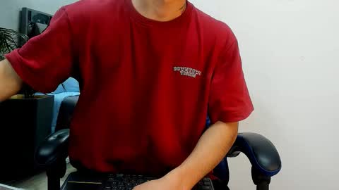 Snapshot of roan_birkin chatting on October 2025 07:26:02 PM Roan Birkin online show from October 2025 07:26:02 PM