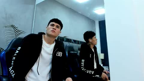 Snapshot of roan_birkin chatting on November 2025 07:24:01 PM Roan Birkin online show from November 2025 07:24:01 PM