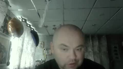 Snapshot of rob18997 chatting on November 2025 09:42:02 AM rob18997 online show from November 2025 09:42:02 AM