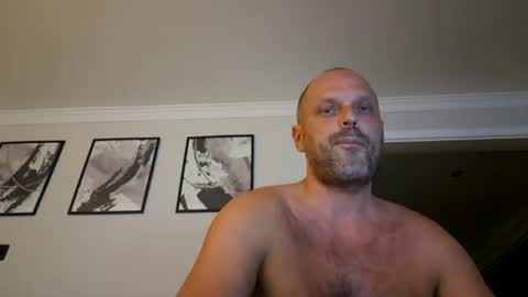 rob253959 online show from August 2026 11:18:01 PM