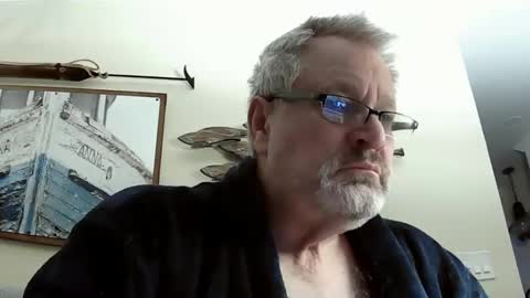 Snapshot of rob872217 chatting on January 2025 01:03:02 PM rob872217 online show from January 2025 01:03:02 PM